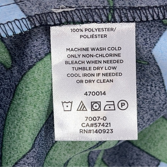 NEW Ann Taylor Petite Medium Blouse Green Blue Leaf Print Tie Neckline High Neck - Picture 14 of 14